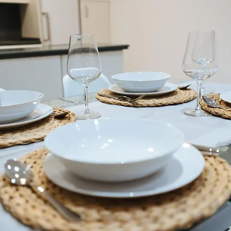 Holi-rent Lanza Apartment