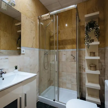 Holi-rent Lanza Apartment *